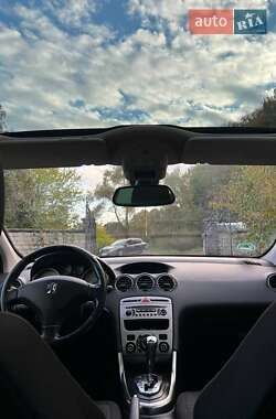 Универсал Peugeot 308 2010 в 