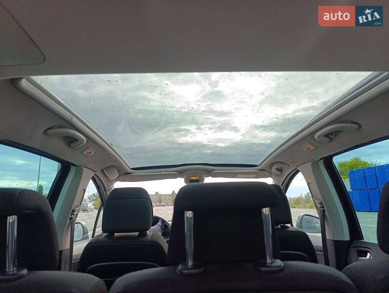 Универсал Peugeot 308 2008 в Кривом Роге фото 14 Универсал Peugeot 308 2008 в Кривом Роге