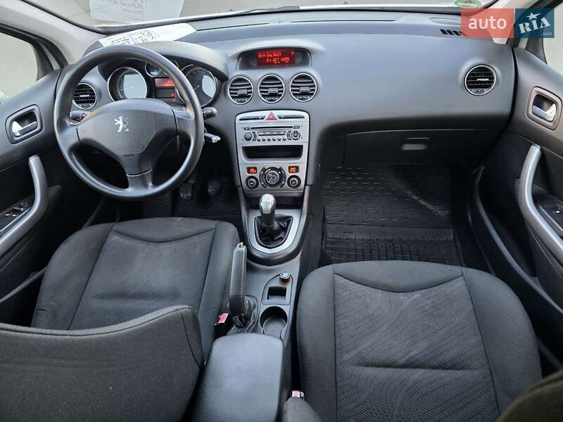 Хэтчбек Peugeot 308 2007 в Тернополе фото 27 Хэтчбек Peugeot 308 2007 в Тернополе