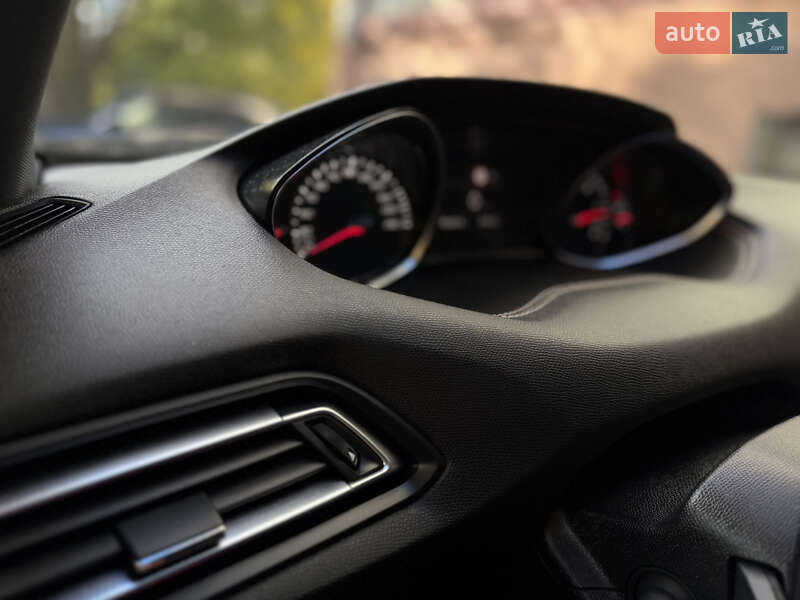 Універсал Peugeot 308 2019 в Дубні фото 31 Універсал Peugeot 308 2019 в Дубні