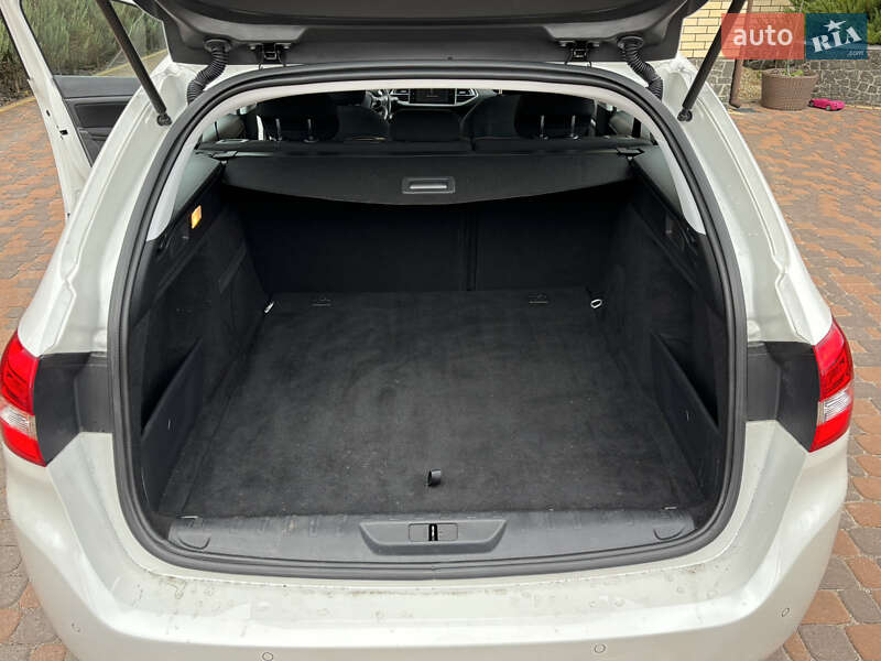 Универсал Peugeot 308 2014 в Житомире фото 35 Универсал Peugeot 308 2014 в Житомире