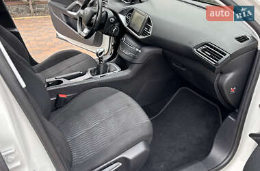 Універсал Peugeot 308 2014 в 