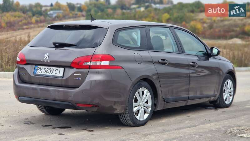 Универсал Peugeot 308 2014 в Ровно фото 5 Универсал Peugeot 308 2014 в Ровно