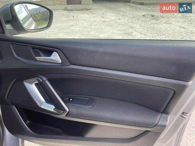 Универсал Peugeot 308 2018 в Львове