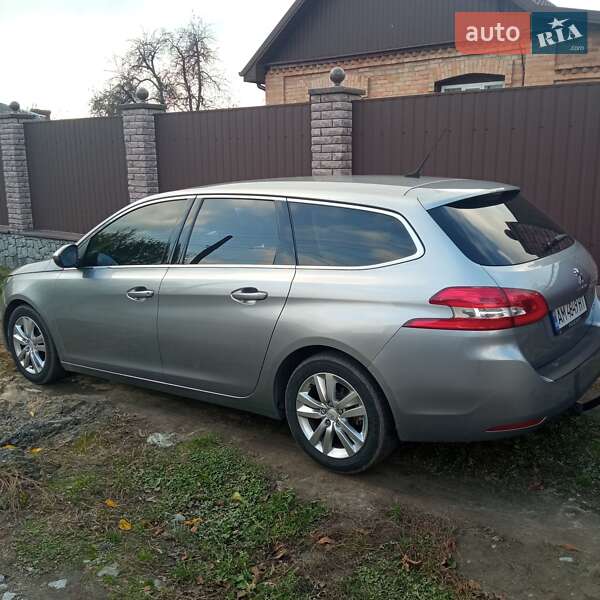 Універсал Peugeot 308 2015 в Бердичеві