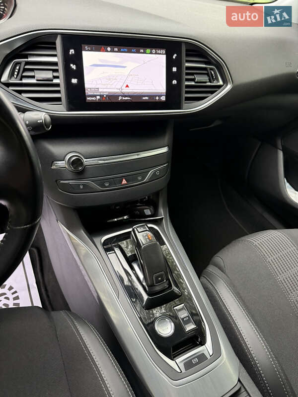Универсал Peugeot 308 2020 в Хмельницком фото 46 Универсал Peugeot 308 2020 в Хмельницком