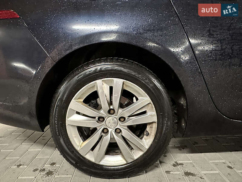 Универсал Peugeot 308 2016 в Киеве фото 8 Универсал Peugeot 308 2016 в Киеве