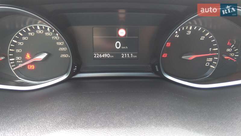 Универсал Peugeot 308 2019 в Чернигове