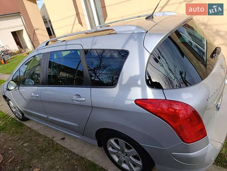 Универсал Peugeot 308 2011 в Ивано-Франковске фото 11 Универсал Peugeot 308 2011 в Ивано-Франковске