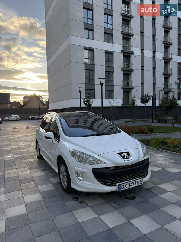 Универсал Peugeot 308 2011 в Ивано-Франковске фото 3 Универсал Peugeot 308 2011 в Ивано-Франковске