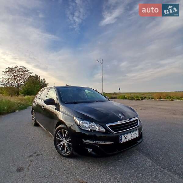 Универсал Peugeot 308 2015 в Александрие