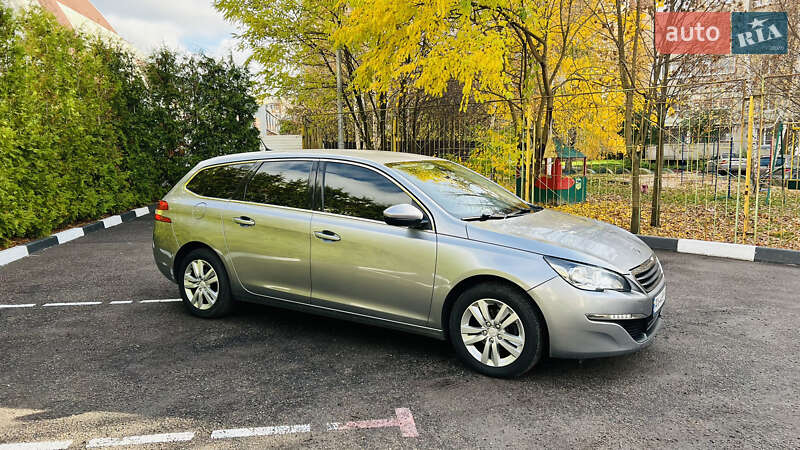 Универсал Peugeot 308 2015 в Харькове