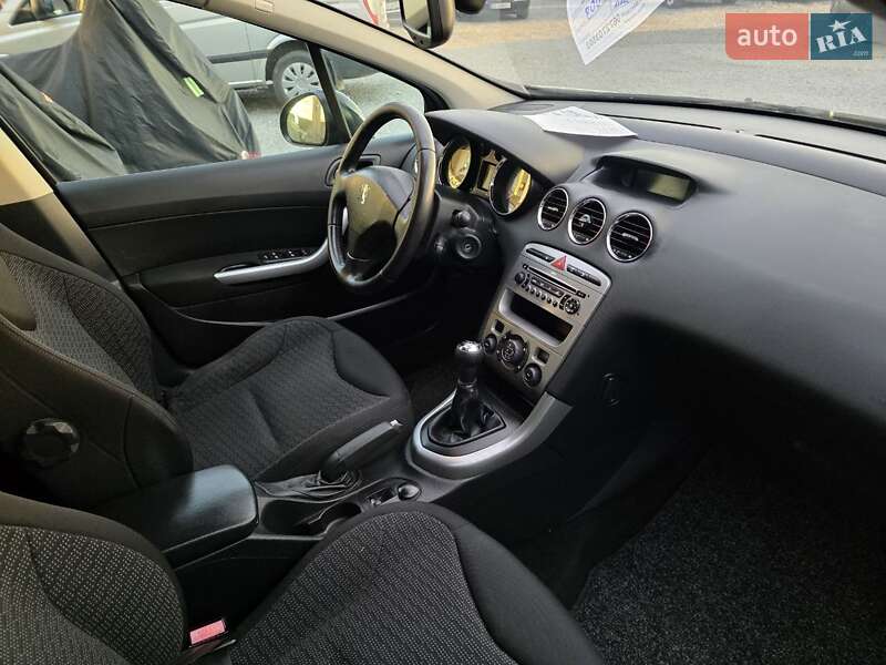 Универсал Peugeot 308 2009 в Тернополе фото 36 Универсал Peugeot 308 2009 в Тернополе