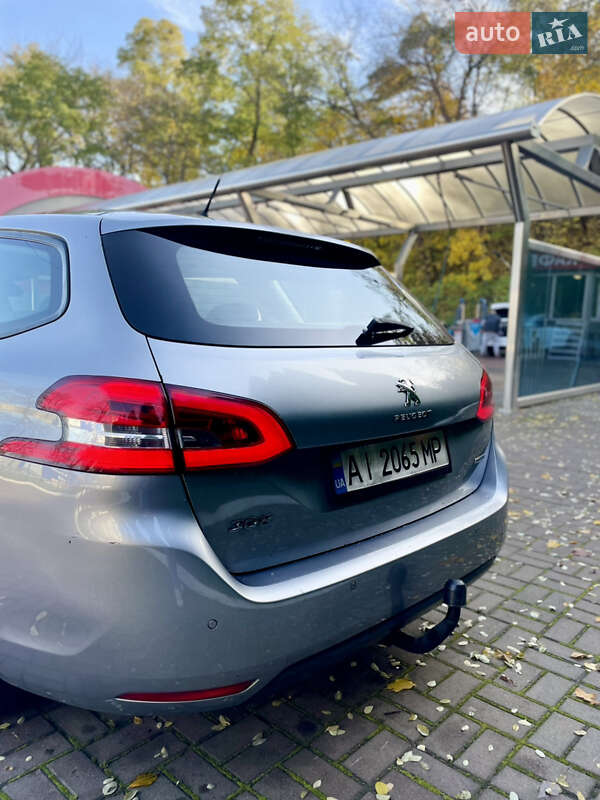 Универсал Peugeot 308 2015 в Киеве фото 15 Универсал Peugeot 308 2015 в Киеве