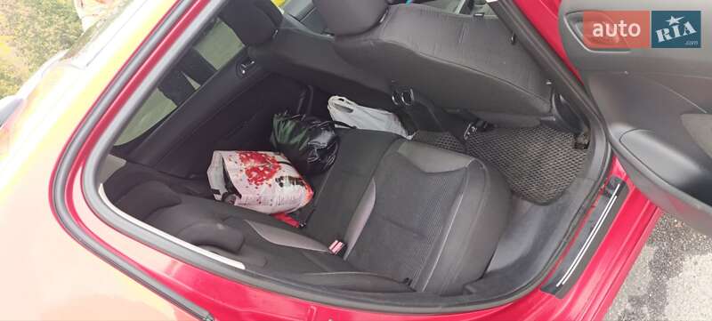 Хетчбек Peugeot 308 2008 в Львові