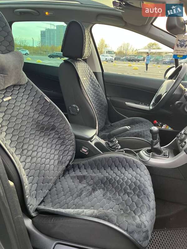 Універсал Peugeot 308 2012 в Києві фото 10 Універсал Peugeot 308 2012 в Києві