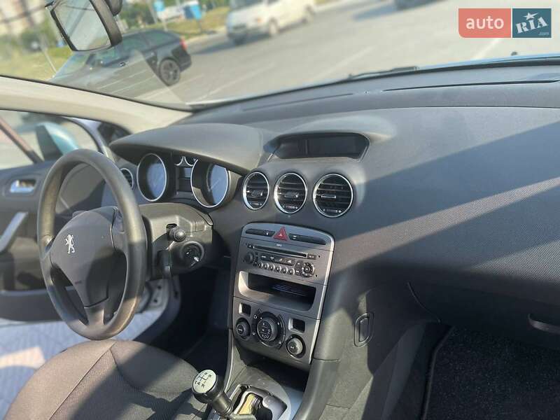 Хэтчбек Peugeot 308 2008 в Львове фото 8 Хэтчбек Peugeot 308 2008 в Львове