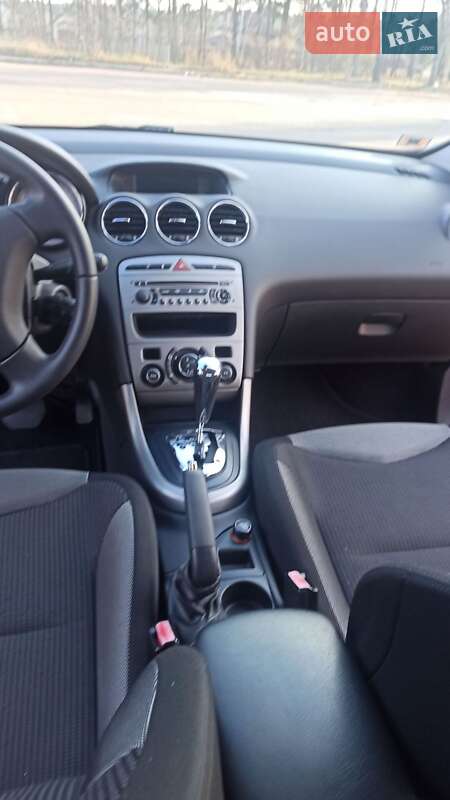 Хэтчбек Peugeot 308 2008 в Житомире