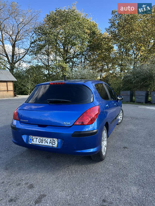 Хетчбек Peugeot 308 2010 в Тлумачі