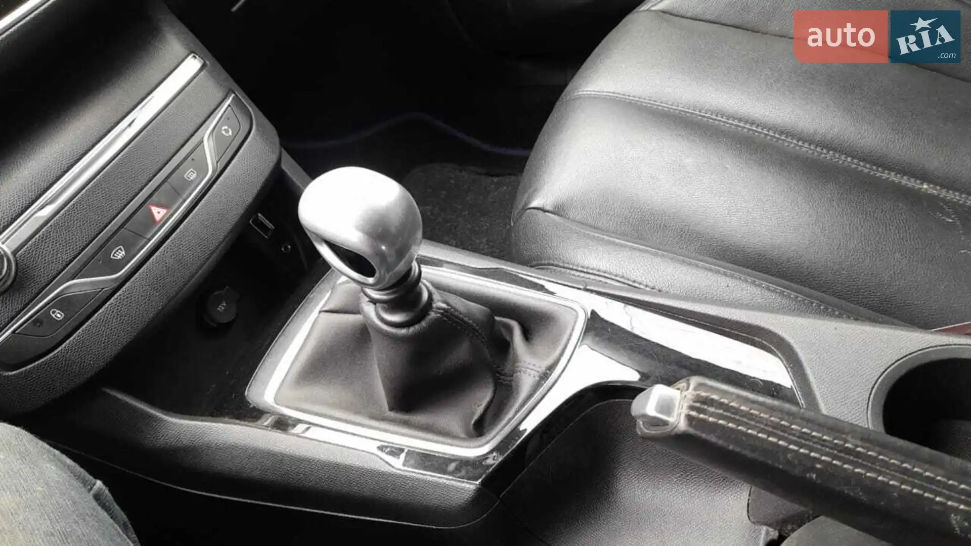 2015 Peugeot 308 - мініатюра 13