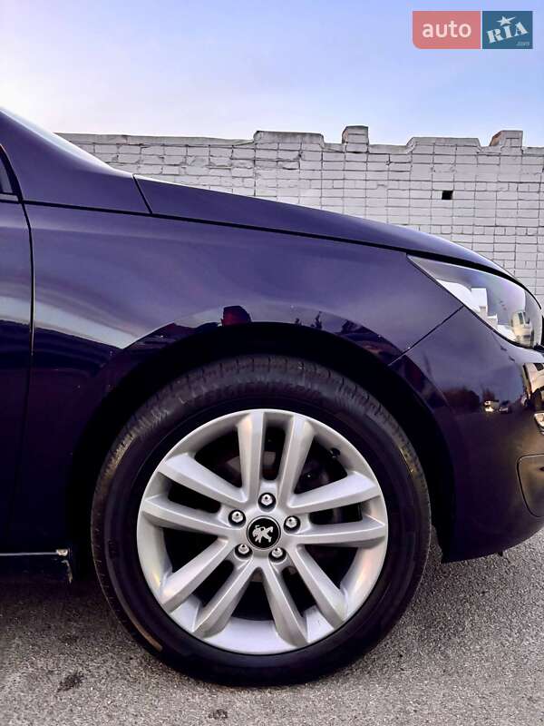 Универсал Peugeot 308 2015 в Днепре