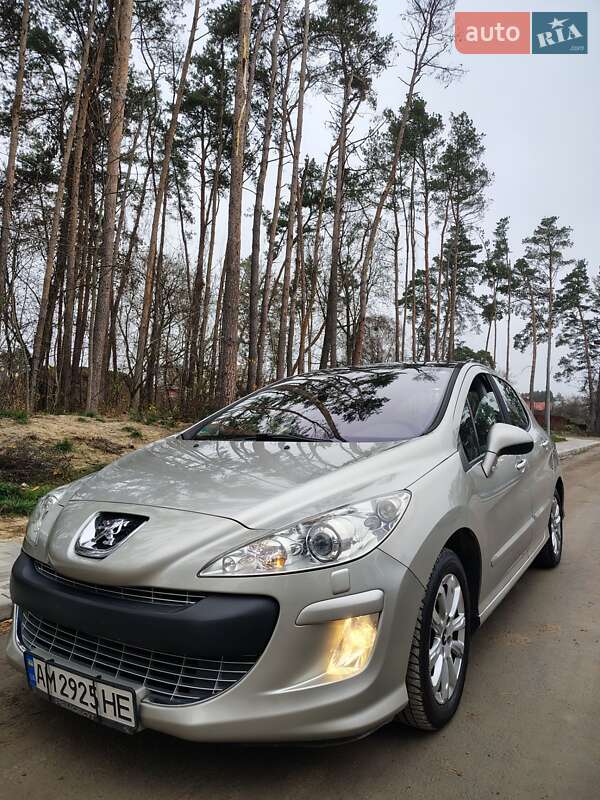 Хэтчбек Peugeot 308 2008 в Житомире фото Хэтчбек Peugeot 308 2008 в Житомире