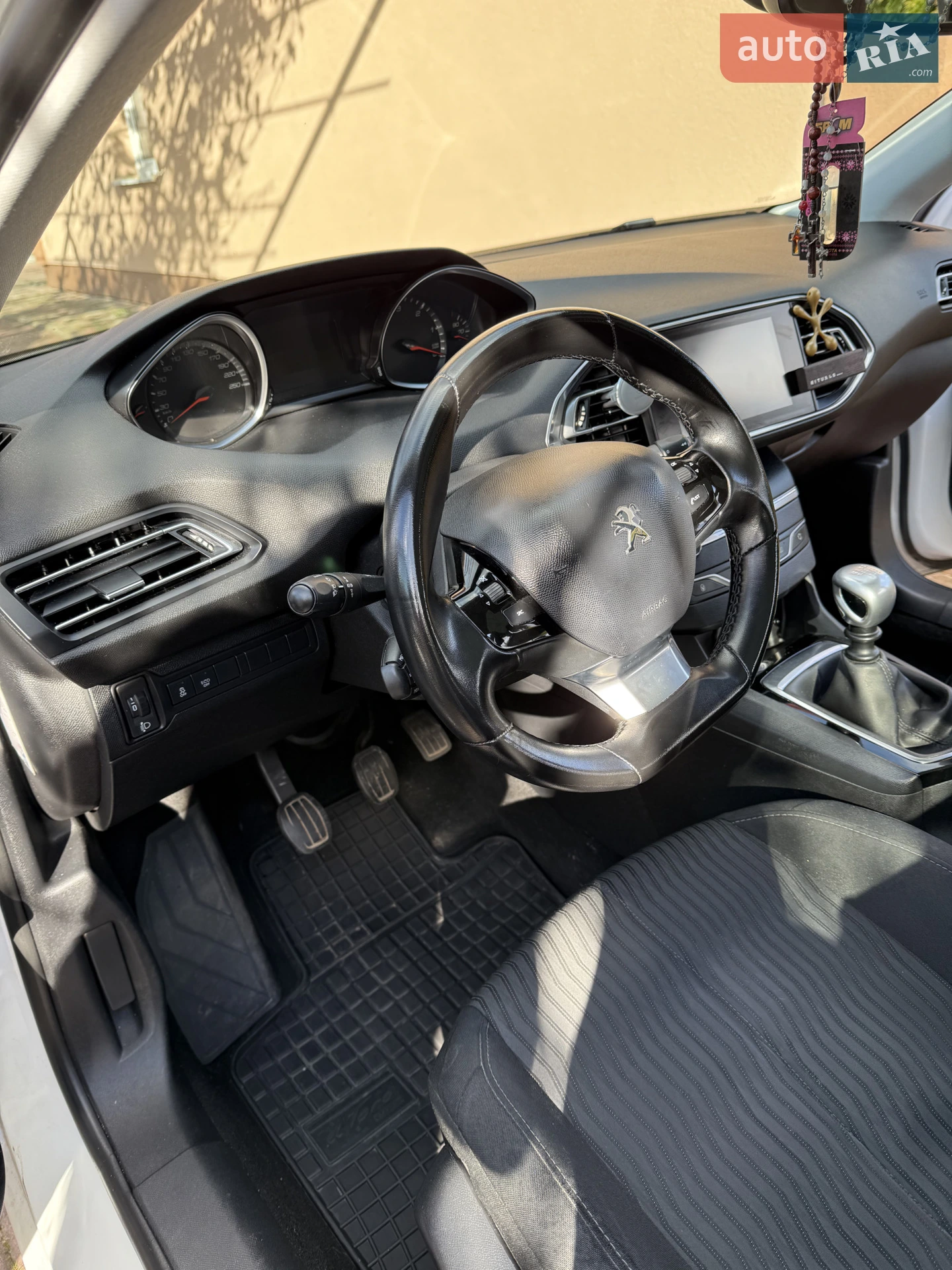 2016 Peugeot 308 - мініатюра 18