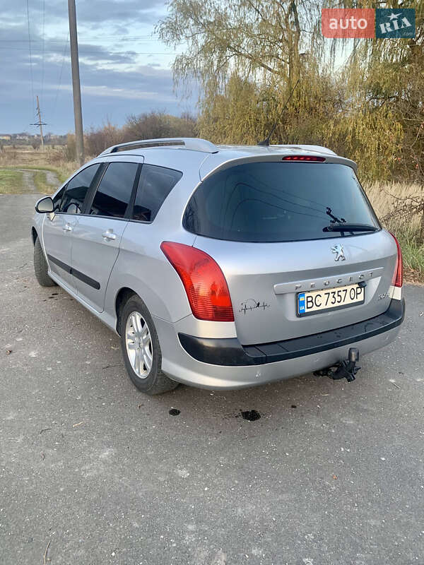 Универсал Peugeot 308 2009 в Буске