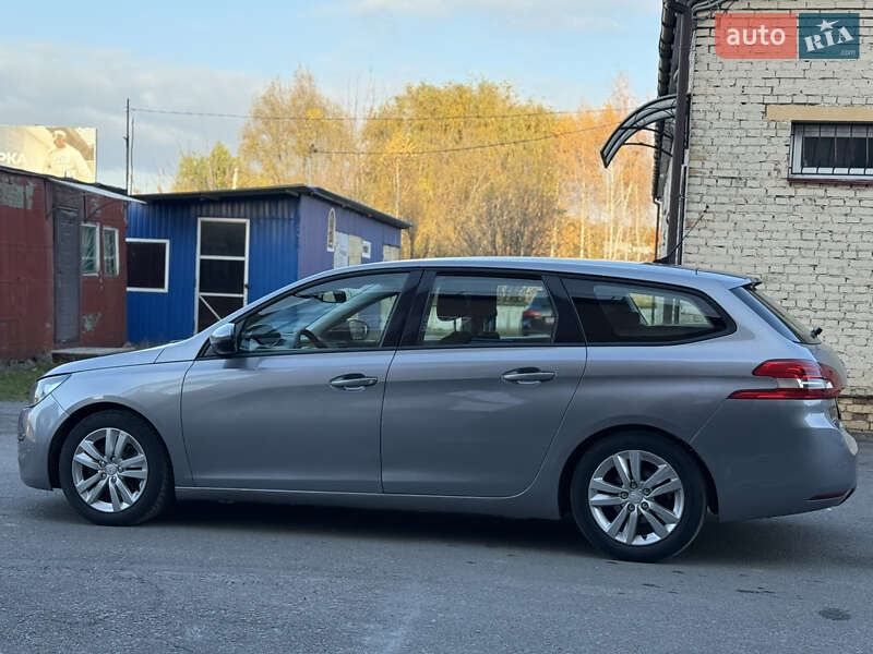 Универсал Peugeot 308 2015 в Ровно фото 9 Универсал Peugeot 308 2015 в Ровно