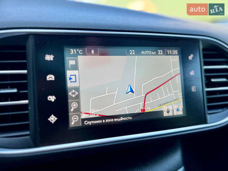 Универсал Peugeot 308 2015 в Шумске