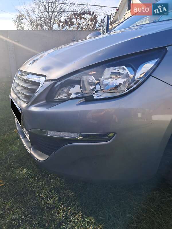 Универсал Peugeot 308 2014 в Дубно