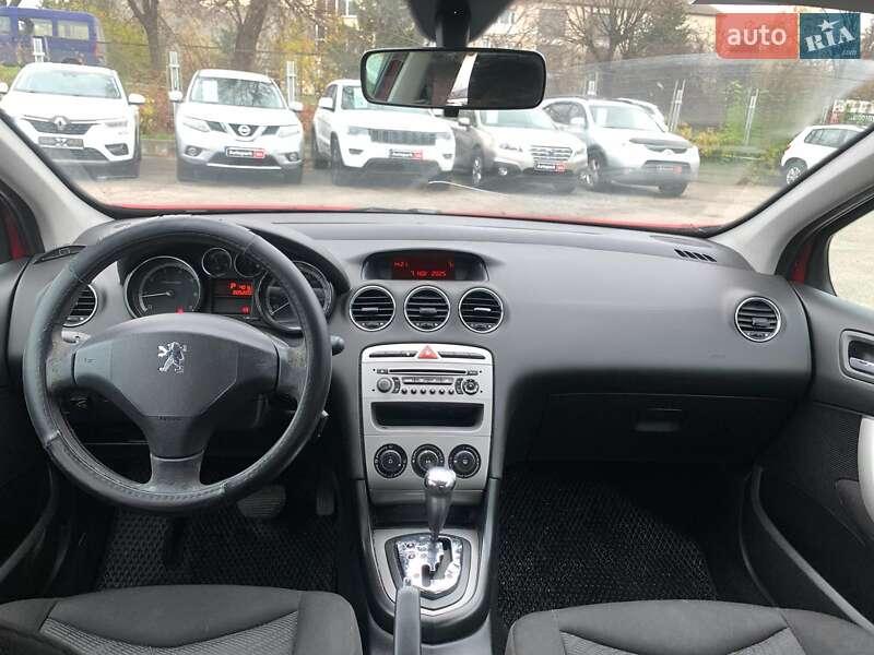 Хэтчбек Peugeot 308 2010 в Виннице