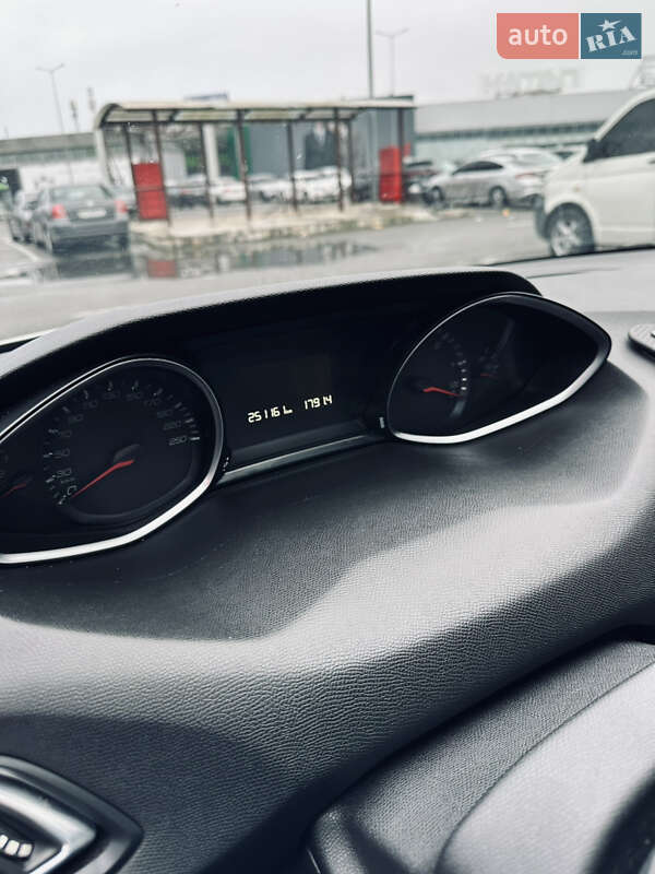 Универсал Peugeot 308 2014 в Киеве фото 23 Универсал Peugeot 308 2014 в Киеве