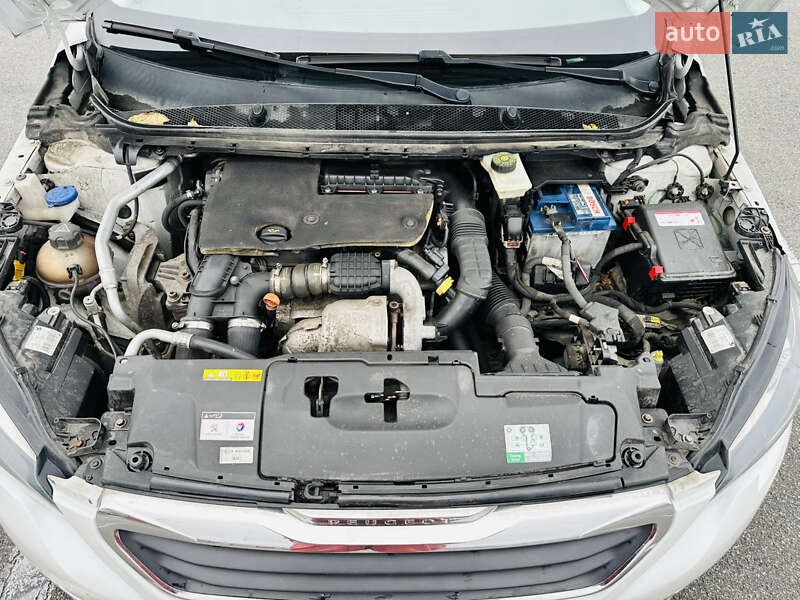 Универсал Peugeot 308 2014 в Киеве фото 26 Универсал Peugeot 308 2014 в Киеве