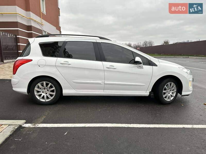 Универсал Peugeot 308 2011 в Умани фото 4 Универсал Peugeot 308 2011 в Умани