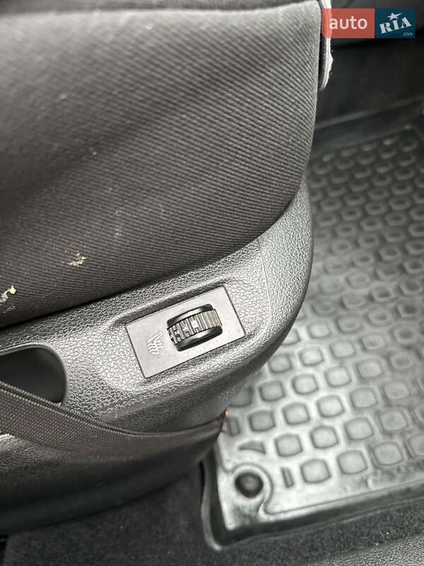 Универсал Peugeot 308 2011 в Умани фото 10 Универсал Peugeot 308 2011 в Умани