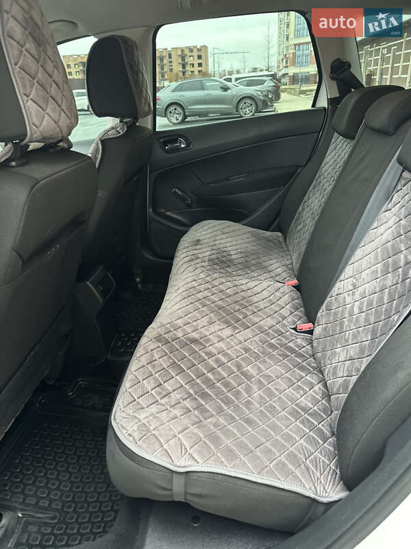 Универсал Peugeot 308 2011 в Умани фото 18 Универсал Peugeot 308 2011 в Умани