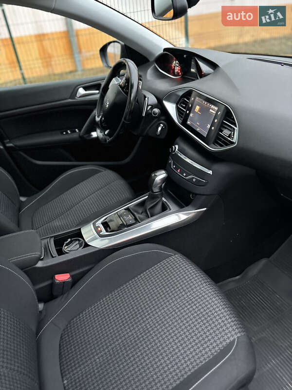 Универсал Peugeot 308 2019 в Львове фото 31 Универсал Peugeot 308 2019 в Львове