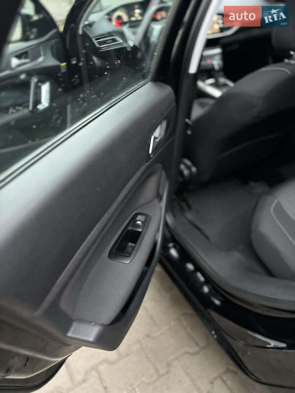 Универсал Peugeot 308 2019 в Львове фото 34 Универсал Peugeot 308 2019 в Львове