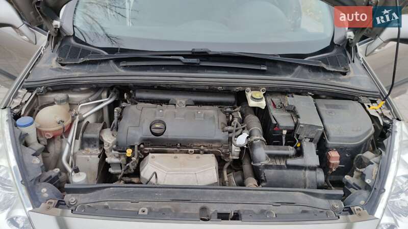 Хэтчбек Peugeot 308 2011 в Сумах фото 20 Хэтчбек Peugeot 308 2011 в Сумах
