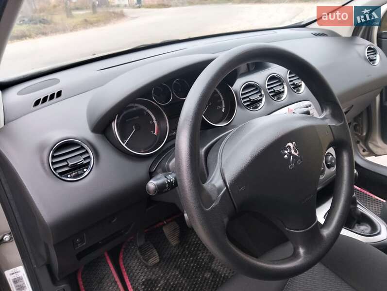 Хэтчбек Peugeot 308 2011 в Сумах фото 33 Хэтчбек Peugeot 308 2011 в Сумах
