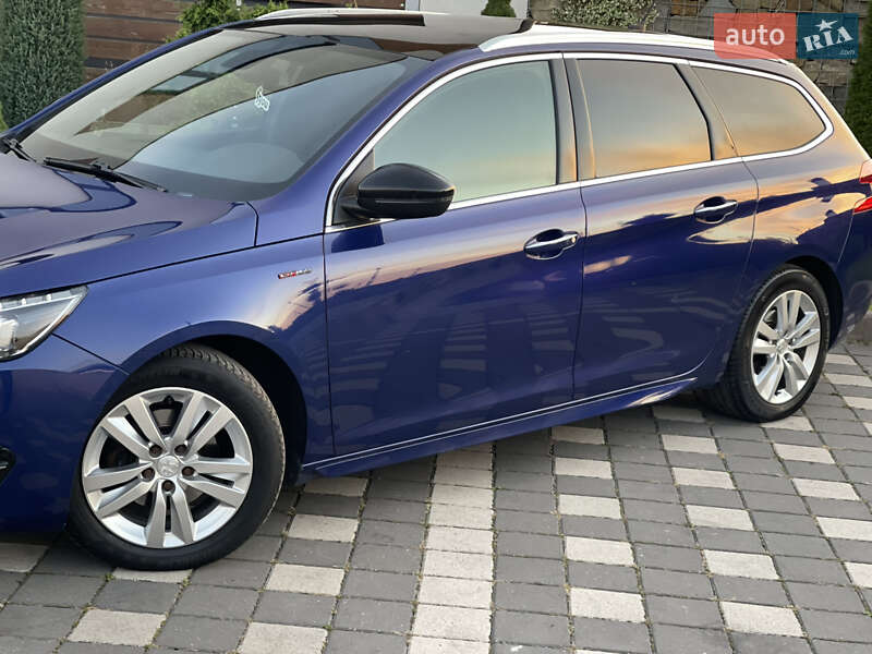Универсал Peugeot 308 2015 в Стрые