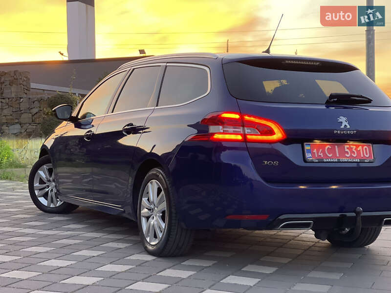Универсал Peugeot 308 2015 в Стрые