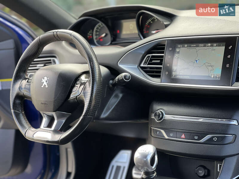 Универсал Peugeot 308 2015 в Стрые