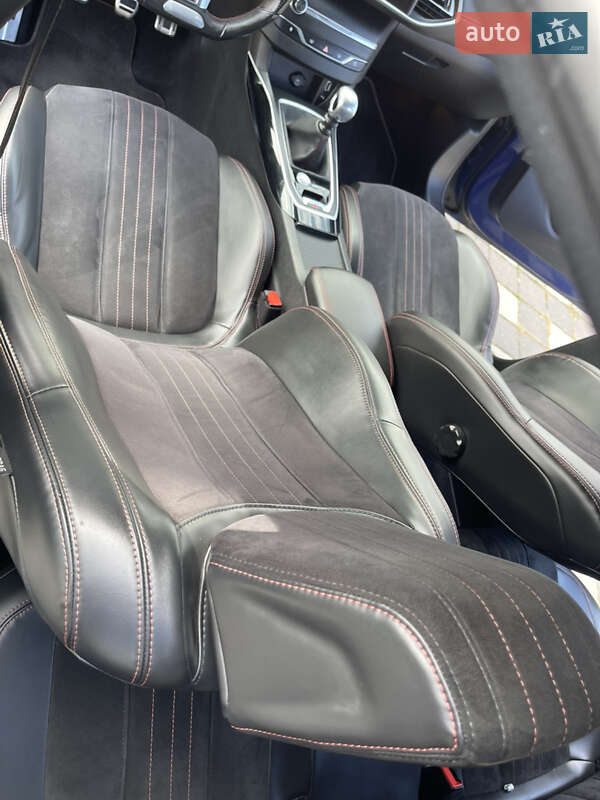 Универсал Peugeot 308 2015 в Стрые