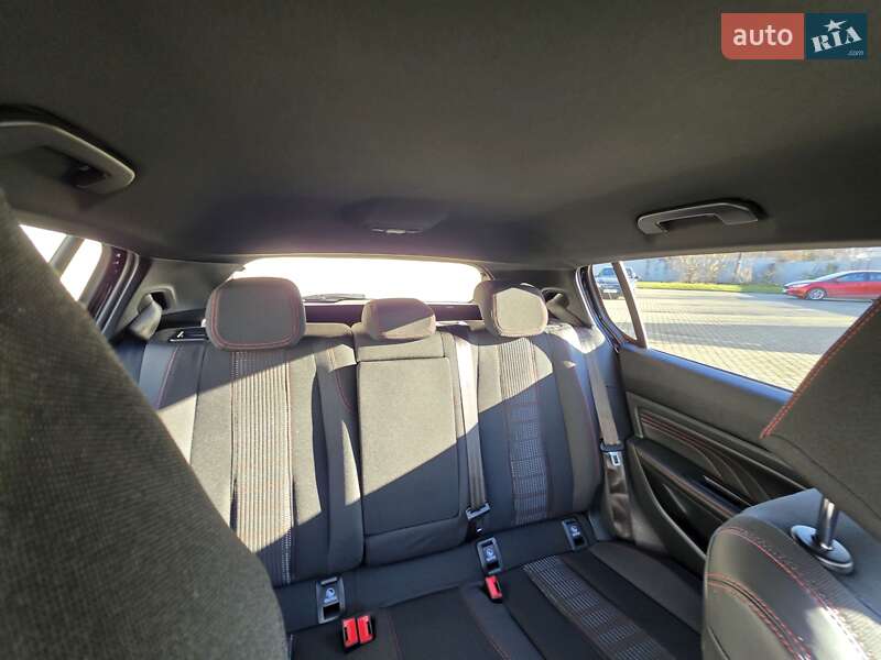 Хэтчбек Peugeot 308 2017 в Ивано-Франковске