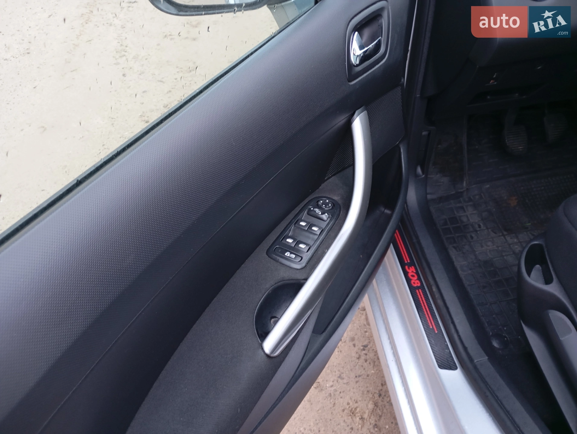 2013 Peugeot 308 - мініатюра 13
