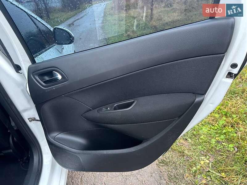 Універсал Peugeot 308 2012 в Івано-Франківську фото 5 Універсал Peugeot 308 2012 в Івано-Франківську
