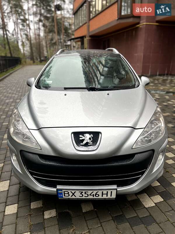 Універсал Peugeot 308 2008 в Славуті