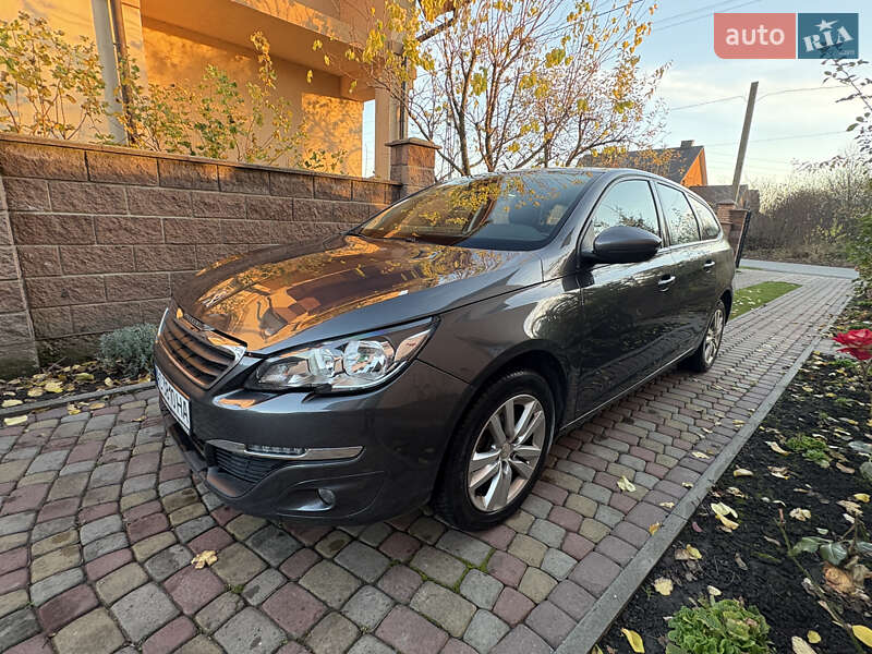 Универсал Peugeot 308 2016 в Луцке